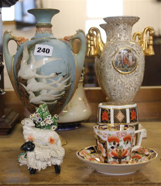 Baldwyn Worcester vase af- 7 other items of china